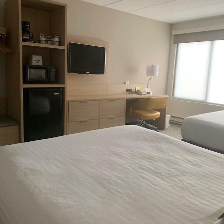 Days Inn & Suites By Wyndham Duluth By The Mall Zewnętrze zdjęcie