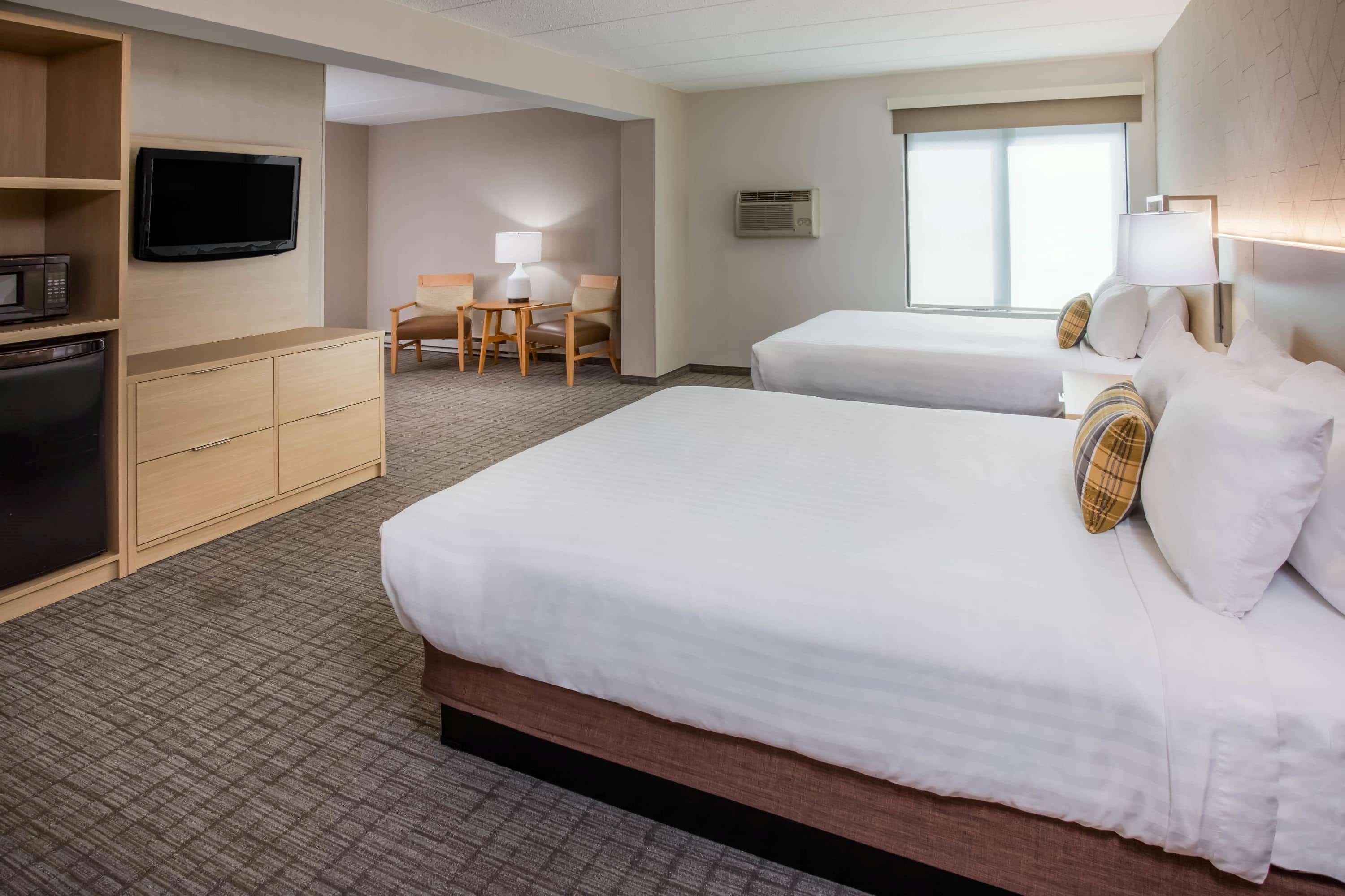 Days Inn & Suites By Wyndham Duluth By The Mall Zewnętrze zdjęcie