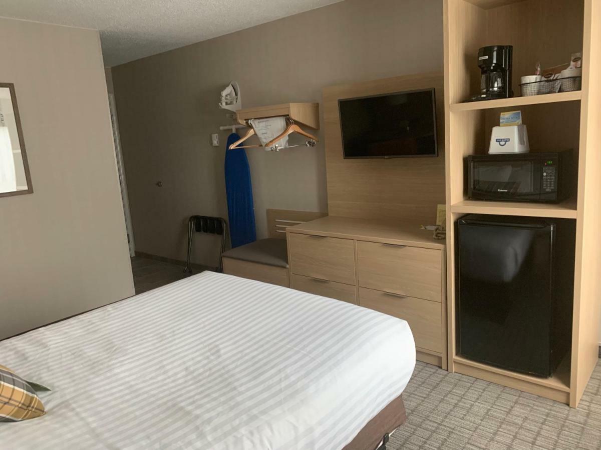 Days Inn & Suites By Wyndham Duluth By The Mall Zewnętrze zdjęcie